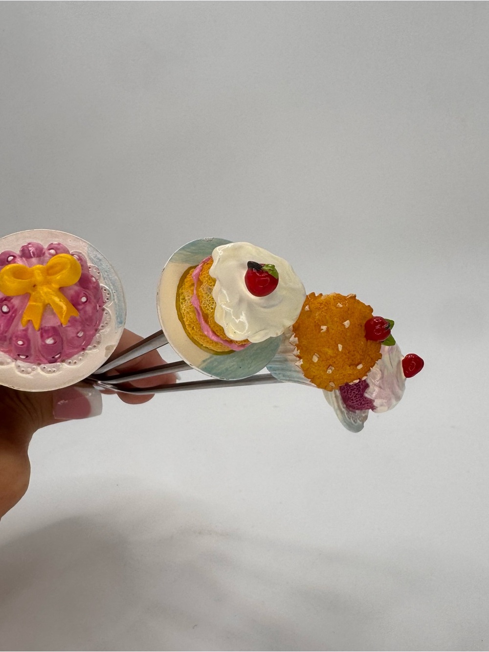 Blond Amsterdam Dessert Fork Set – 4 Whimsical Dessert Forks - Picture 3 of 11